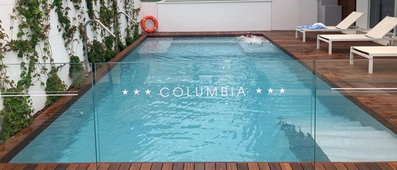 Hotel Columbia Белариа-Игеа Марина Екстериор снимка