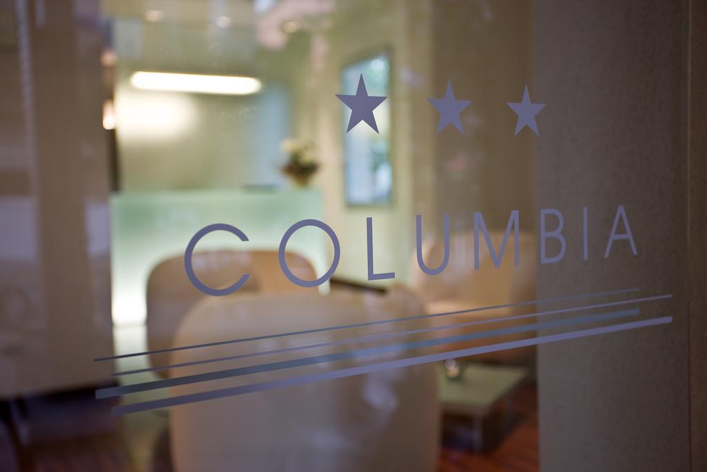 Hotel Columbia Белариа-Игеа Марина Екстериор снимка